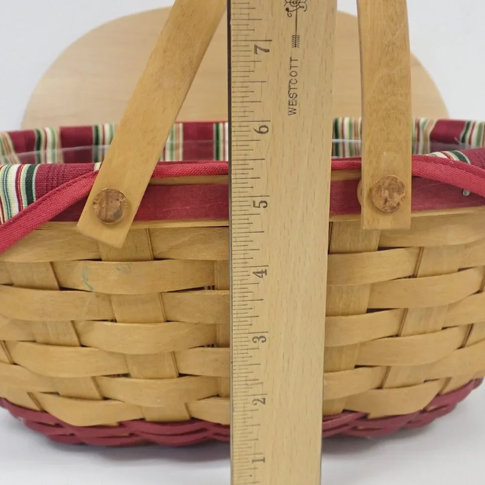 2004 Christmas Collection Longaberger basket. Get together